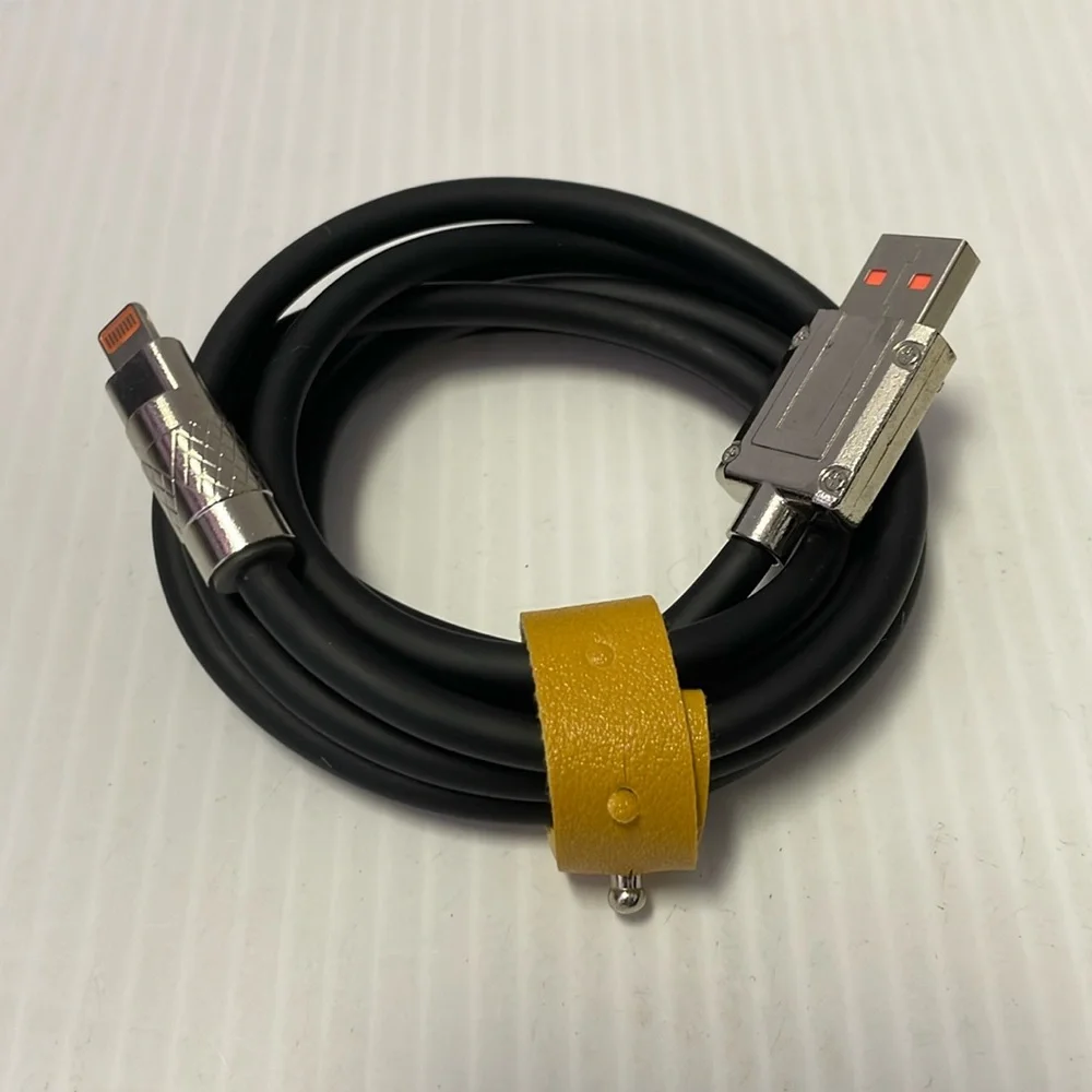 Breeze Link Lightning I Phone 5 ft Phone Cord-NIB